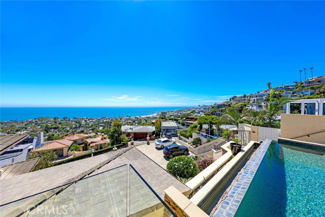 Detail Gallery Image 20 of 40 For 1076 Skyline Dr, Laguna Beach,  CA 92651 - 4 Beds | 4/1 Baths