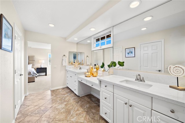 Detail Gallery Image 29 of 67 For 18817 Tomahawk Street, Fountain Valley,  CA 92708 - 5 Beds | 3 Baths