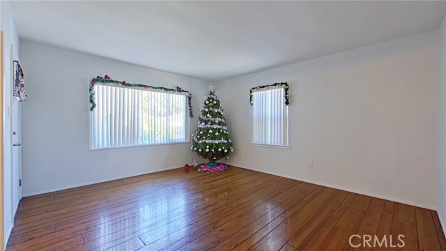 Detail Gallery Image 6 of 35 For 7664 Beckett St, Tujunga,  CA 91042 - 3 Beds | 2 Baths