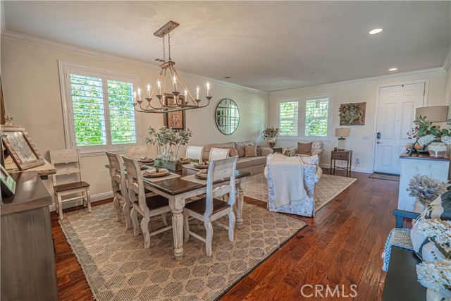 22348 Driftwood Court, Saugus CA: https://media.crmls.org/medias/54dcc54a-80a1-4cb0-82ef-821f63414bf3.jpg