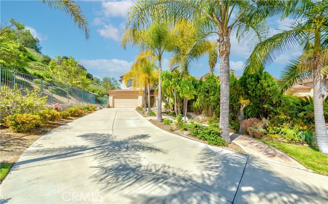 2161 S Ferrier Court, La Habra CA: https://media.crmls.org/medias/54dedaac-6201-4553-a29e-1748f6ae3c8b.jpg