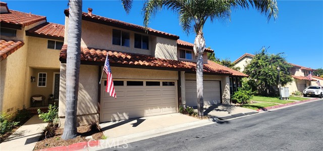 Detail Gallery Image 30 of 33 For 519 Amber Dr, Huntington Beach,  CA 92648 - 3 Beds | 2/1 Baths