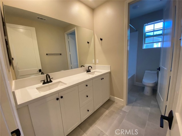 Detail Gallery Image 17 of 18 For 12310 Primrose Ave, Whittier,  CA 90602 - 4 Beds | 3/1 Baths
