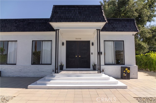 Detail Gallery Image 1 of 47 For 14356 Greenleaf St, Sherman Oaks,  CA 91423 - 3 Beds | 2/1 Baths