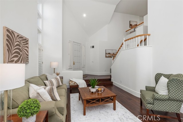13 Mariposa, Rancho Santa Margarita CA: https://media.crmls.org/medias/54e18062-7787-436b-85b1-5761d562f54b.jpg