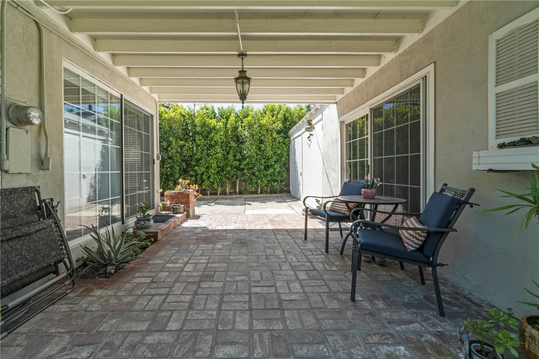 Detail Gallery Image 19 of 28 For 5903 Texhoma Ave, Encino,  CA 91316 - 3 Beds | 2 Baths
