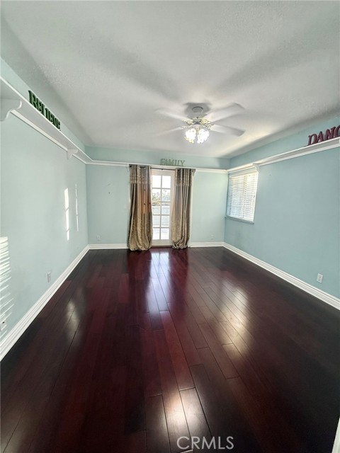 Detail Gallery Image 22 of 33 For 213 E Borromeo, Placentia,  CA 92870 - 5 Beds | 4 Baths