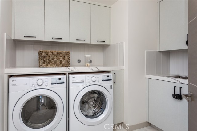 Detail Gallery Image 14 of 30 For 356 Dahlia Place, Corona Del Mar,  CA 92625 - 3 Beds | 3/2 Baths