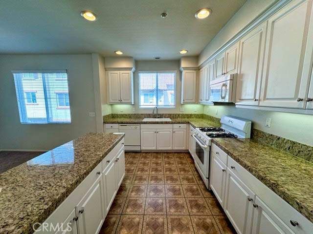 Detail Gallery Image 17 of 40 For 33530 Willow Haven Ln #104,  Murrieta,  CA 92563 - 3 Beds | 2/1 Baths