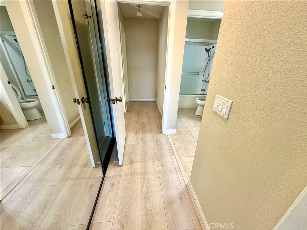 https://media.crmls.org/medias/54e47042-5a38-44b0-8196-02effbcec027.jpg?preset=X-Large