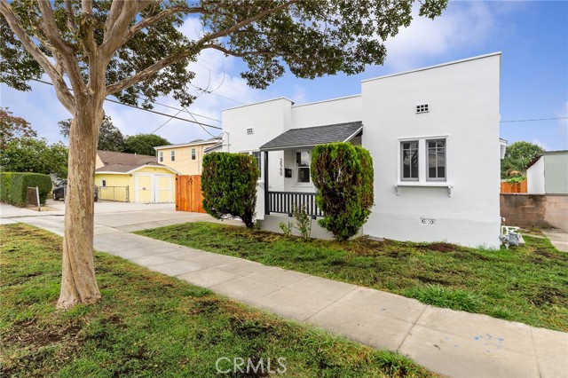 Detail Gallery Image 4 of 28 For 2560 Las Flores St, Alhambra,  CA 91803 - 2 Beds | 1 Baths