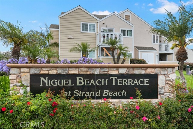 34110 Selva Road, Dana Point CA: https://media.crmls.org/medias/54e53b7c-d567-44a1-9d0f-aa1006cdf71a.jpg