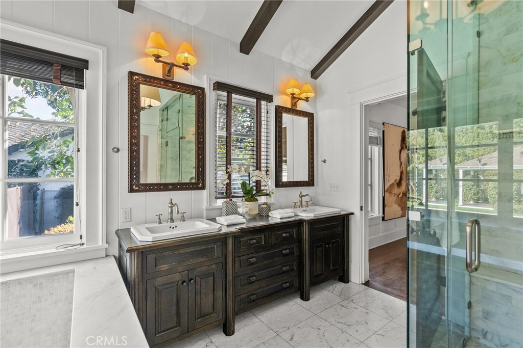 14115 Greenleaf StreetSherman Oaks img 41