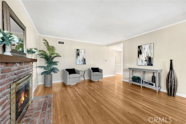 Detail Gallery Image 11 of 19 For 622 Linden Way, Brea,  CA 92821 - 3 Beds | 2 Baths