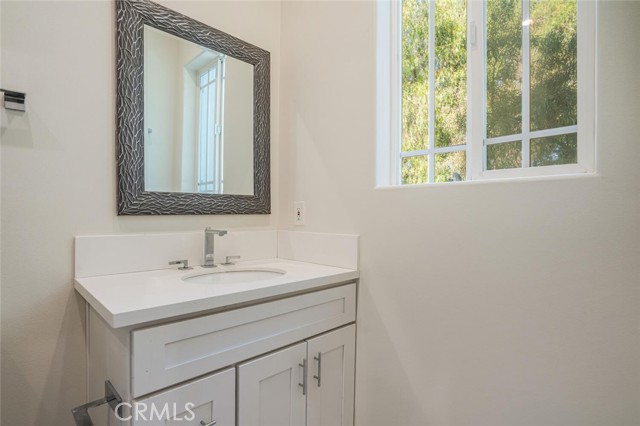Detail Gallery Image 25 of 55 For 166 Dapplegray Rd, Bell Canyon,  CA 91307 - 5 Beds | 3/1 Baths