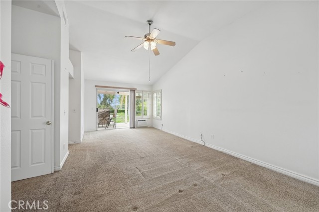 24805 Morning Mist Drive, Moreno Valley CA: https://media.crmls.org/medias/54e70a53-b90e-4975-8038-47324a0a9847.jpg