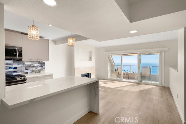 Detail Gallery Image 5 of 36 For 21751 Ocean Vista Dr, Laguna Beach,  CA 92651 - 3 Beds | 2/1 Baths