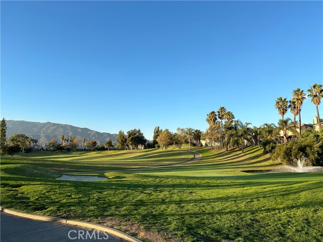 Detail Gallery Image 30 of 31 For 16414 Empire Lakes Ct, Fontana,  CA 92336 - 3 Beds | 2/1 Baths