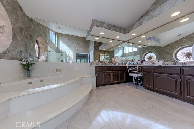 Detail Gallery Image 28 of 40 For 20475 via Infanta, Yorba Linda,  CA 92887 - 4 Beds | 3 Baths