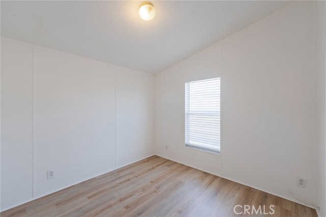 Detail Gallery Image 7 of 20 For 12062 W Edinger Spc 19, Santa Ana,  CA 92704 - 3 Beds | 2 Baths