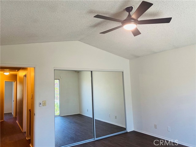 Detail Gallery Image 7 of 18 For 37933 Rosemarie St, Palmdale,  CA 93550 - 4 Beds | 2/1 Baths