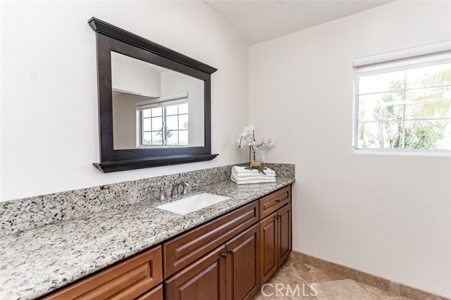 756 N Malden Avenue, Fullerton CA: https://media.crmls.org/medias/54eab4d3-3a0a-4049-b22f-4db95c681101.jpg