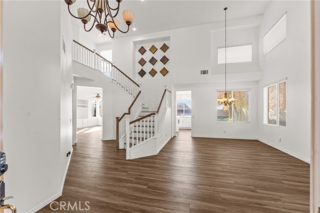 Detail Gallery Image 4 of 38 For 9749 Orange, Rancho Cucamonga,  CA 91737 - 4 Beds | 2/1 Baths