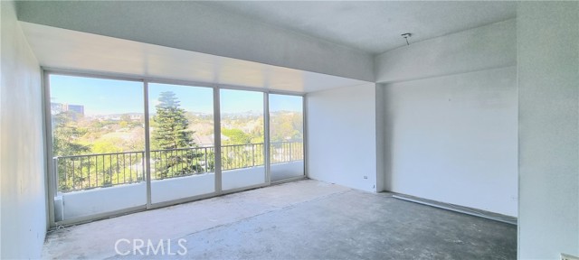 Detail Gallery Image 2 of 14 For 10501 Wilshire Bld #903,  Los Angeles,  CA 90024 - 1 Beds | 1 Baths