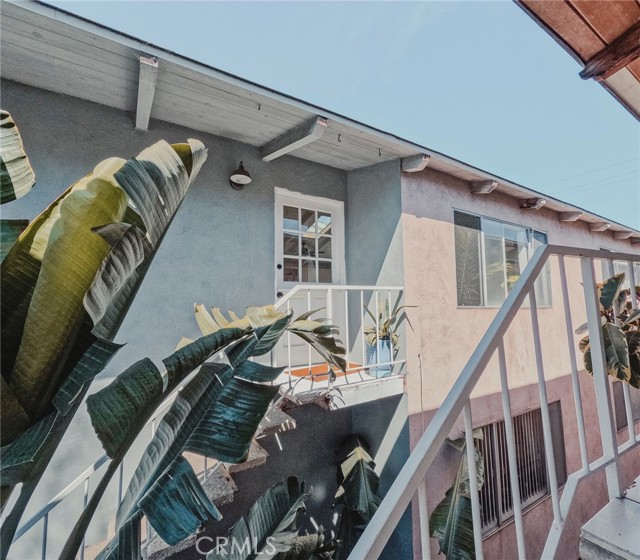 Detail Gallery Image 11 of 15 For 516 Iris Ave, Corona Del Mar,  CA 92625 - – Beds | – Baths