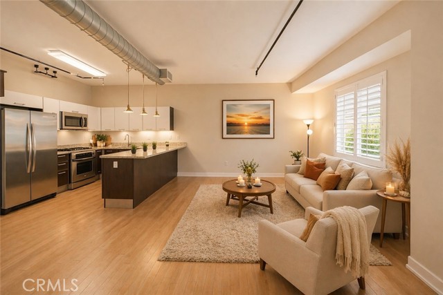 Front Image Thumbnail for CRGD26086238