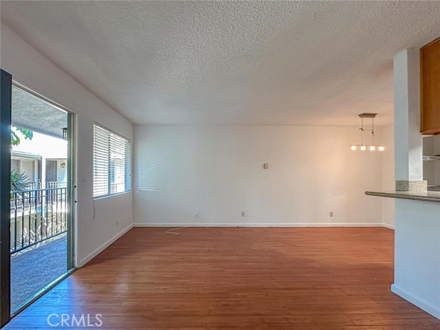 Detail Gallery Image 26 of 46 For 3045 E Theresa #8,  Long Beach,  CA 90814 - 1 Beds | 1 Baths