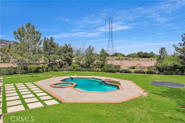 1050 Fuller Drive, Claremont CA: https://media.crmls.org/medias/54ed6966-33c6-4a9b-8a2a-496a0d008cc6.jpg
