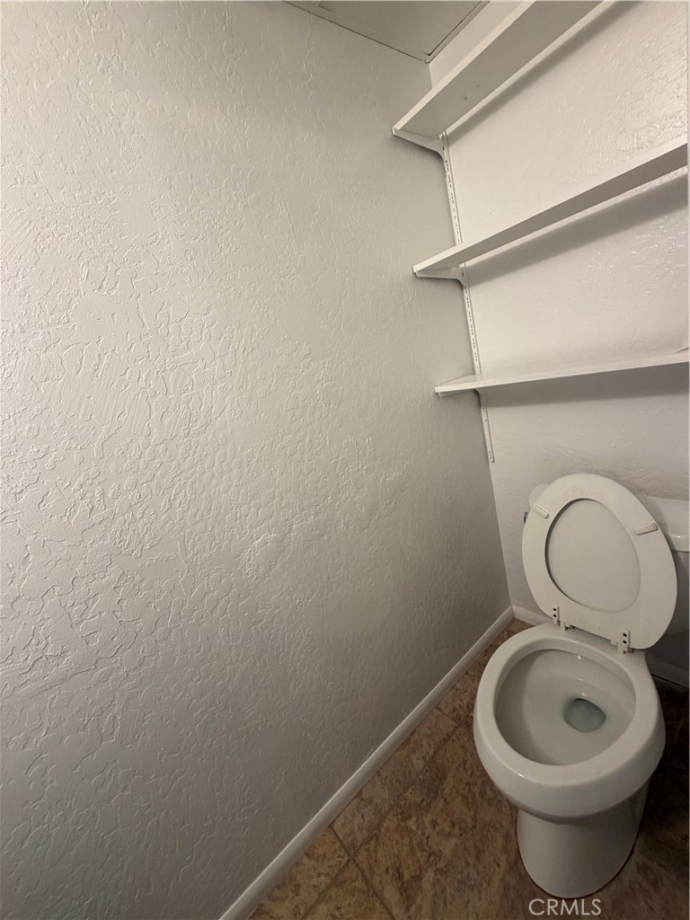 https://media.crmls.org/medias/54ede48d-095d-4fe7-8643-0302d5796f59.jpg?preset=X-Large