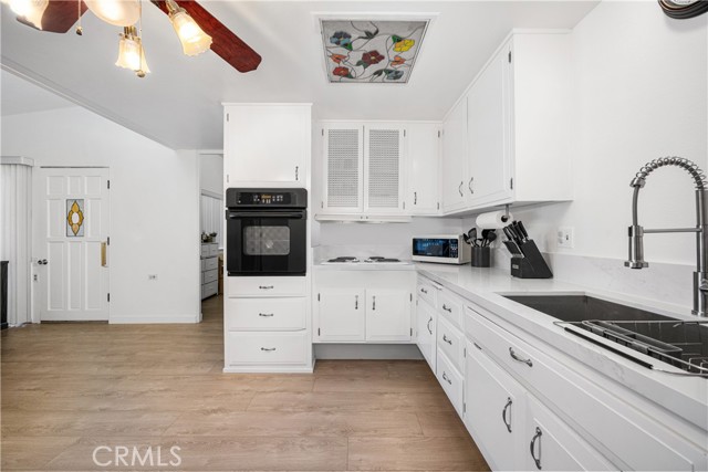 Detail Gallery Image 17 of 28 For 13740 El Dorado Dr 26h,  Seal Beach,  CA 90740 - 2 Beds | 1 Baths