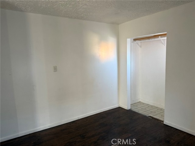 Detail Gallery Image 3 of 9 For 8518 S Fir Ave, Los Angeles,  CA 90001 - 1 Beds | 1 Baths