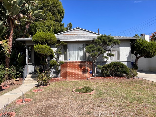 3492 Rosewood Ave, Los Angeles, CA 90066
