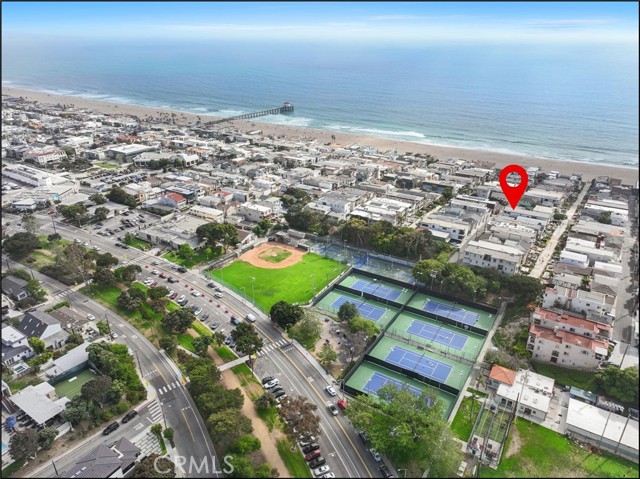 1800 Highland Avenue, Manhattan Beach CA: https://media.crmls.org/medias/54ef13ab-ad93-436a-9f17-be1b6fc4a4c9.jpg