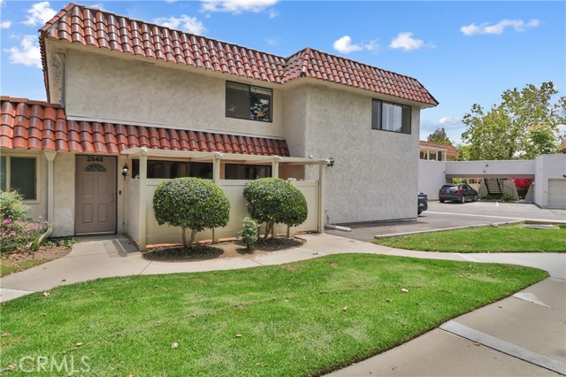 2848 Instone Court photo 1
