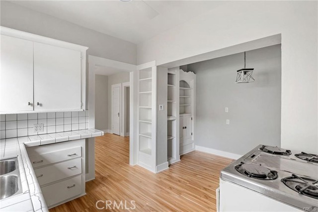 Detail Gallery Image 11 of 16 For 718 Hermosa Ave, Hermosa Beach,  CA 90254 - – Beds | – Baths