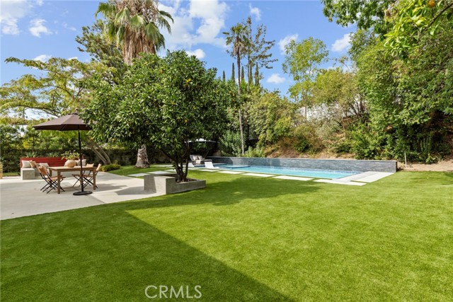 Detail Gallery Image 25 of 44 For 4410 Canoga Dr, Woodland Hills,  CA 91364 - 4 Beds | 3 Baths