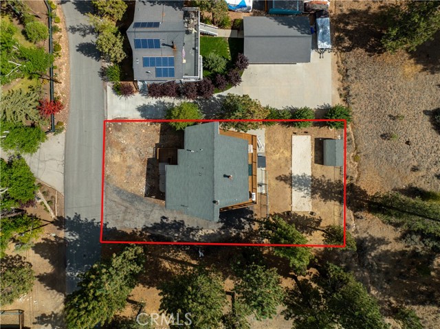 Detail Gallery Image 51 of 58 For 39651 Flicker Rd, Fawnskin,  CA 92333 - 5 Beds | 3/1 Baths