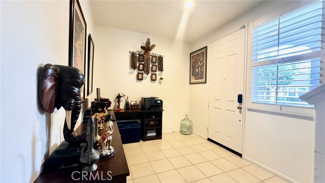 Detail Gallery Image 6 of 28 For 225 W Merlot Dr, Covina,  CA 91723 - 3 Beds | 3 Baths