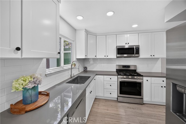 5128 Argyle Dr, Buena Park, CA 90621 photo 13