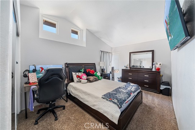 2981 Pembroke Circle, Corona CA: https://media.crmls.org/medias/54f1adfe-1340-4dec-a7e5-d8f2999d7818.jpg