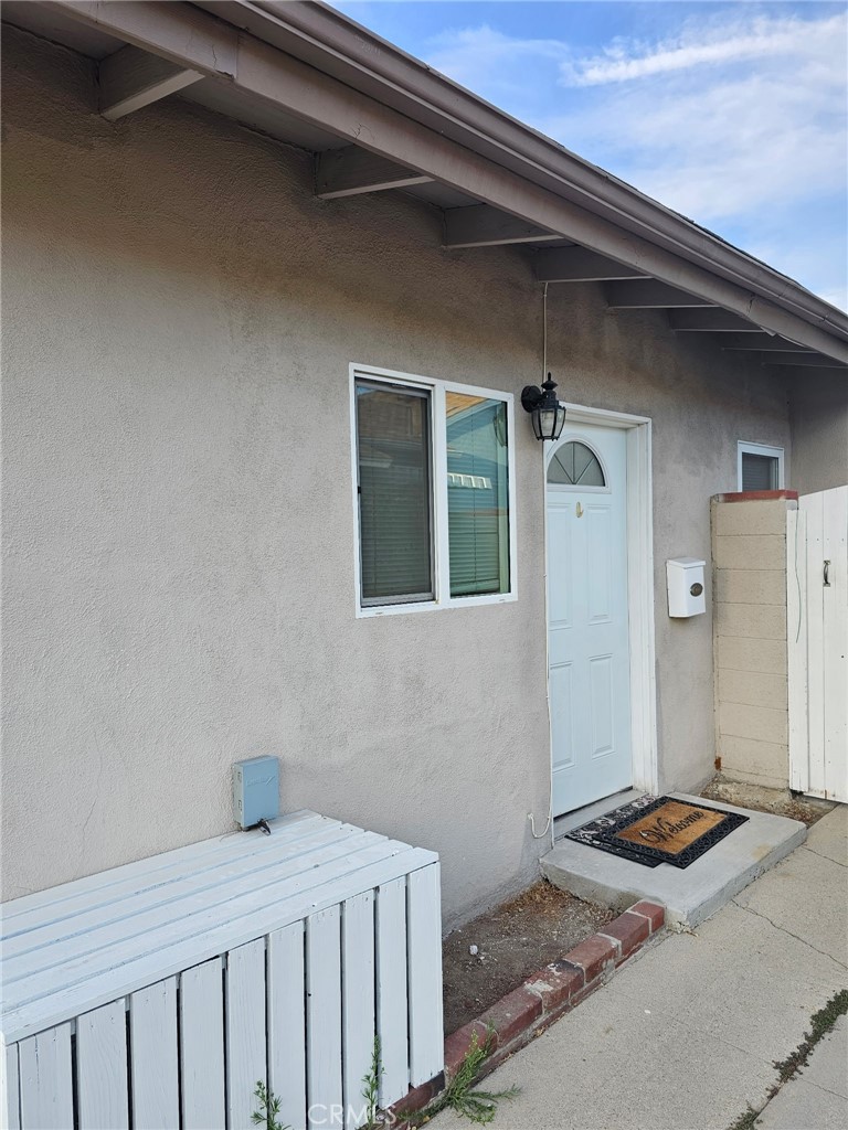 10020 GOTHIC AVE