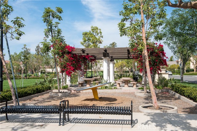 Detail Gallery Image 32 of 33 For 37 Triple Leaf, Irvine,  CA 92620 - 5 Beds | 4/1 Baths