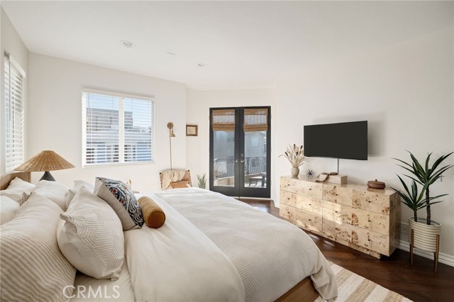 Detail Gallery Image 41 of 66 For 229 23rd, Manhattan Beach,  CA 90266 - 3 Beds | 4 Baths