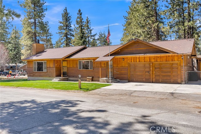 Detail Gallery Image 1 of 32 For 461 N Shore Dr, Big Bear City,  CA 92314 - 3 Beds | 2 Baths