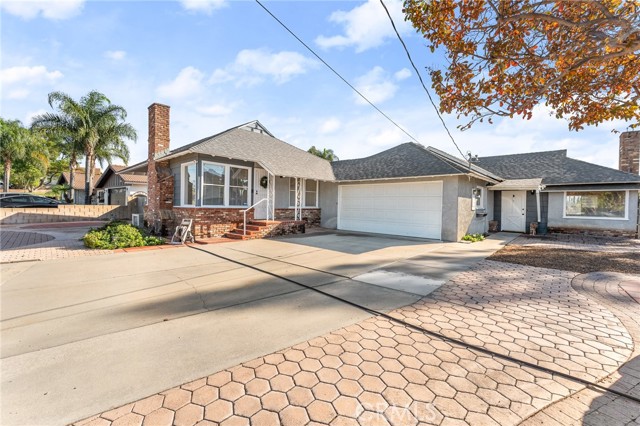 Detail Gallery Image 6 of 42 For 22895 Vista Grande, Grand Terrace,  CA 92313 - 2 Beds | 2 Baths