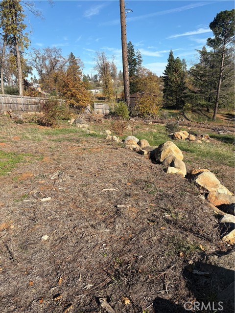 Detail Gallery Image 5 of 6 For 542 Hillcrest Dr., Paradise,  CA 95969 - – Beds | – Baths